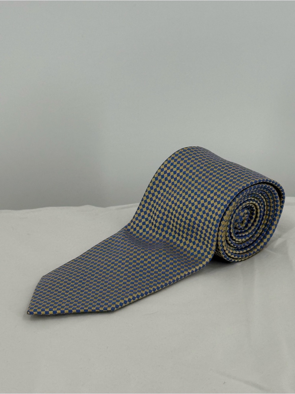 Michael Kors Checkered Silk- Tie in Blue and Gold NWOT